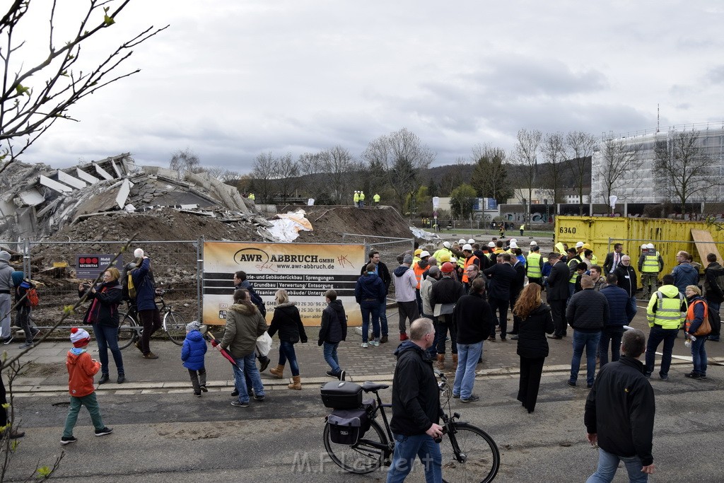 Sprengung Bonn Center in Bonn P131.JPG - Miklos Laubert